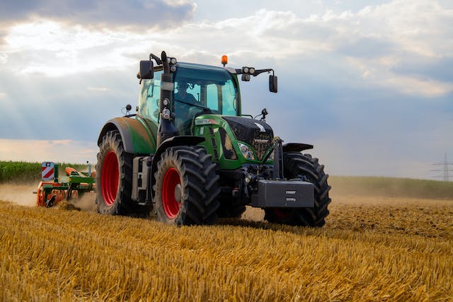 Sample blog: The Benefits of Investing in a Tractor for Your Farm